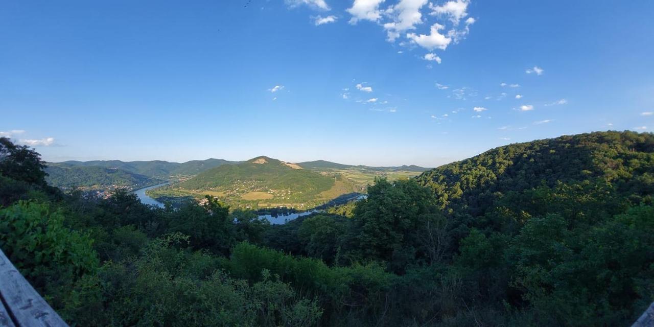 Restaurace A Penzion U Svate Barbory อุสตีนัดลาแบม ภายนอก รูปภาพ